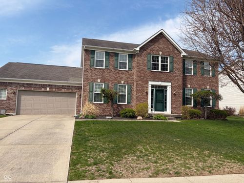 246 Wakefield Dr E, Greenwood, IN, 46142-8801 | Card Image
