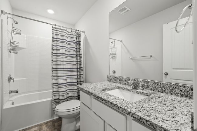 810 Dallas Dr, Townhouse with 3 bedrooms, 3 bathrooms and 2 parking in Columbia TN | Image 14