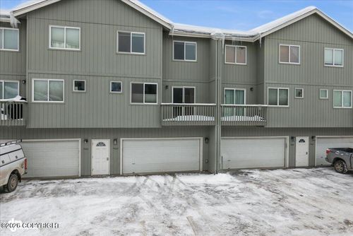 1f-7463 Meadow St, Anchorage, AK, 99507-2641 | Card Image