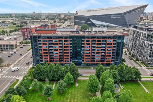 unit-730-215 10th Ave S, Minneapolis, MN, 55415-2106 | Card Image