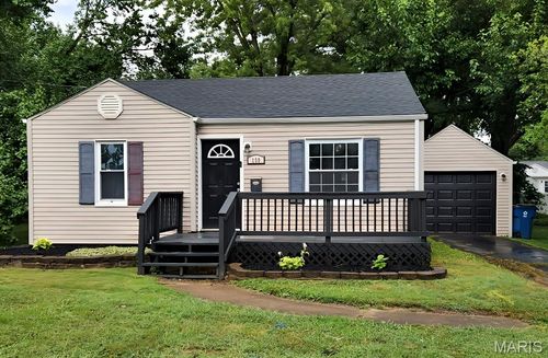 100 Rainbow Dr, Collinsville, IL, 62234-4429 | Card Image