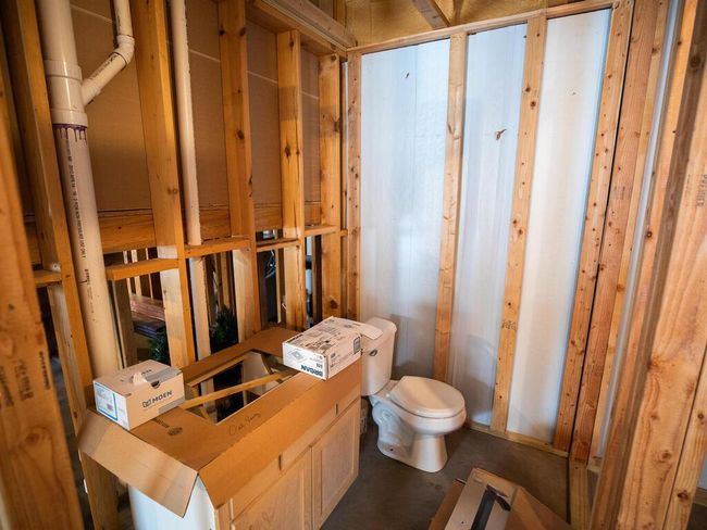Future 3/4 bathroom - vanity, toilet and tile can stay - just ask! | Image 37