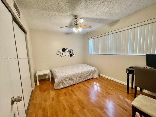 APT-410 - 2312 S Cypress Bend Dr, Condo with 2 bedrooms, 2 bathrooms and null parking in Pompano Beach FL | Image 21