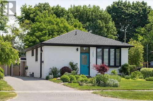 1007 Walton Boulevard, Whitby (Williamsburg), ON, L1N3G8 | Card Image