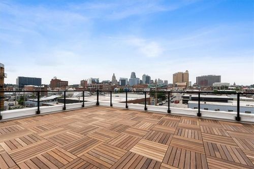 521 E 19th St, Kansas City, MO, 64108-1188 | Card Image