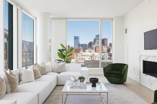 j-380 Harrison Ave, Boston, MA, 02118-3751 | Card Image