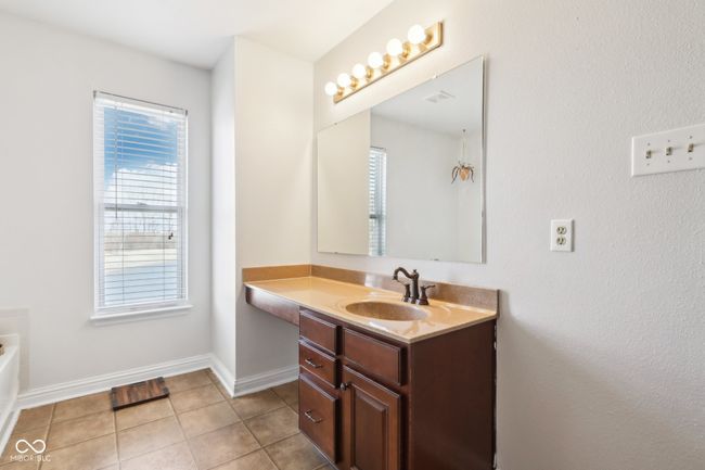 3132 W Meadowbend Dr, House other with 4 bedrooms, 3 bathrooms and null parking in Monrovia IN | Image 57