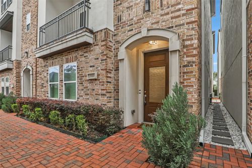 2810 Princeton St, Houston, TX, 77009-1050 | Card Image