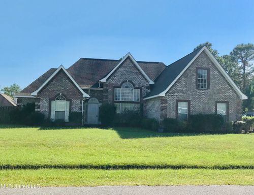 6805 Dickens Way Dr, Ocean Springs, MS, 39564-4538 | Card Image