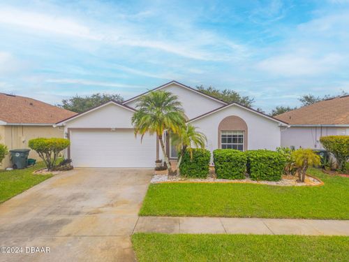 316 Dahoon Holly Dr, Daytona Beach, FL, 32117-7120 | Card Image