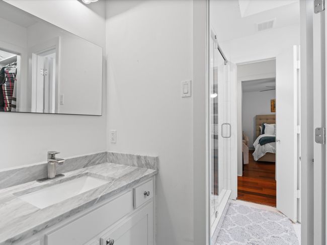 5512 Bent Tree Dr, House other with 4 bedrooms, 5 bathrooms and null parking in Dallas TX | Image 20