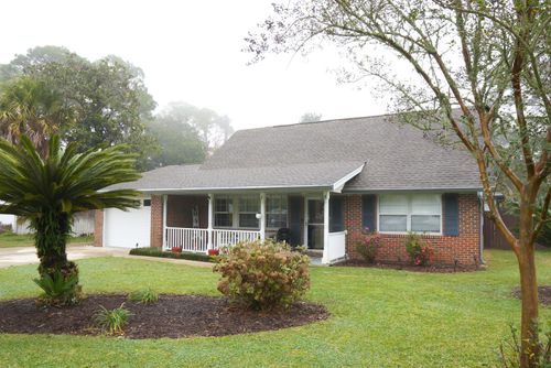 31 Driftwood Ave Sw, Fort Walton Beach, FL, 32548-6511 | Card Image