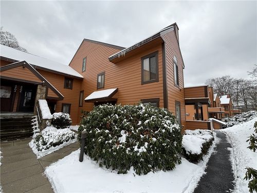 4907 Swiss Mt Dr, Somerset Twp, PA, 15557 | Card Image