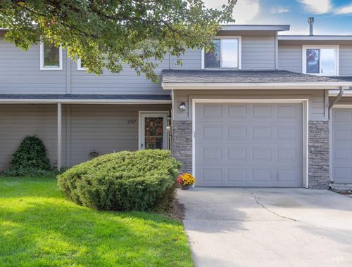 2567 S Sumac Ln, Boise, ID, 83706-4978 | Card Image