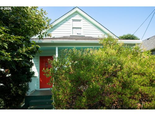 429 Ne 79th Ave, Portland, OR, 97213-7009 | Card Image