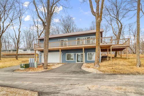 11-31026 County Highway 4, Vergas, MN, 56587-9404 | Card Image