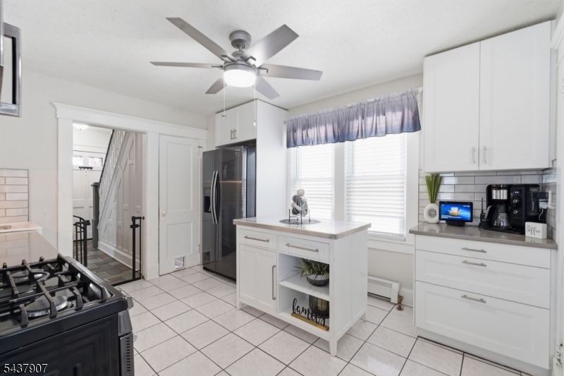 Residential in South River Boro 5