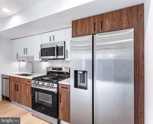 apt-4-845 19th St Ne, WASHINGTON, DC, 20002-4071 | Card Image