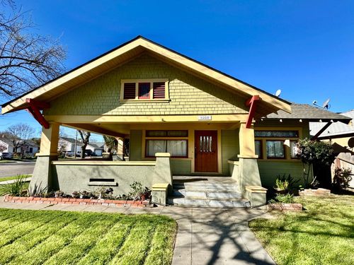1059 Q St, Newman, CA, 95360-1234 | Card Image