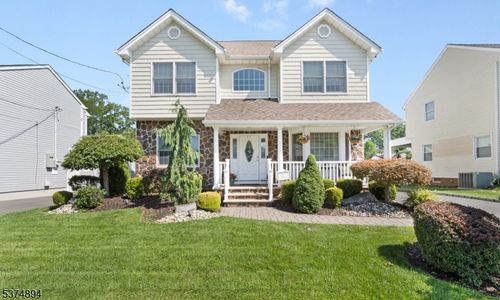 11 Oleander Way, Clark, NJ, 07066-1882 | Card Image