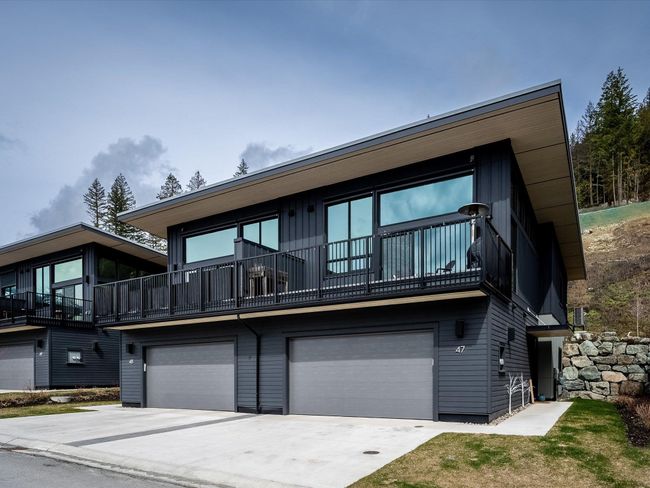 47 - 4000 Sunstone Way, Home with 3 bedrooms, 3 bathrooms and 4 parking in Pemberton BC | Image 1