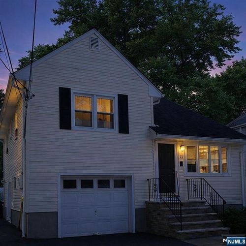 23 Diven Street, Springfield, NJ, 07081 | Card Image