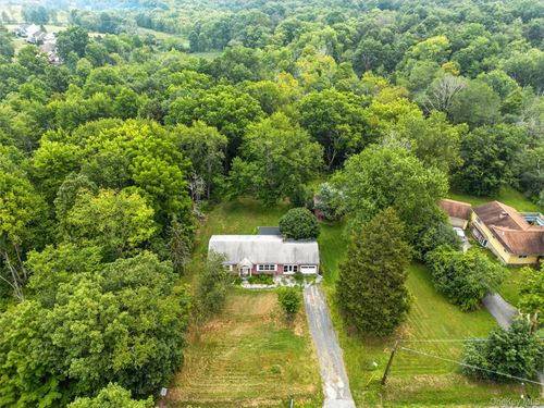 400 Scotchtown Rd, Goshen, NY, 10924-5071 | Card Image