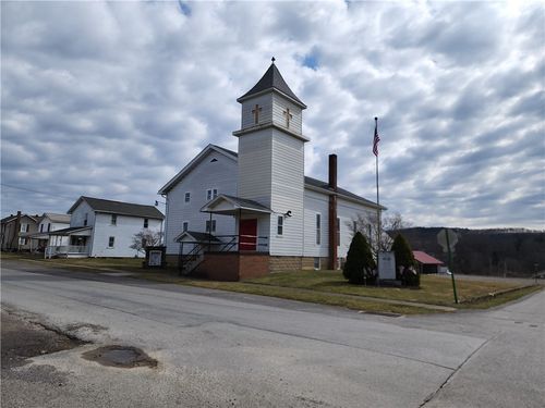 4012 Main St, Hawthorn, PA, 16230-2036 | Card Image