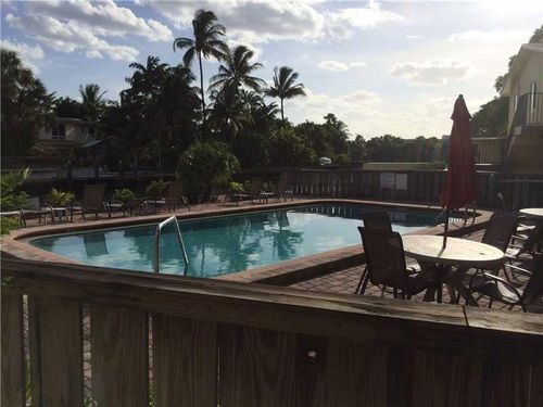 apt-29-1812 E Oakland Park Blvd, Oakland Park, FL, 33306-1126 | Card Image