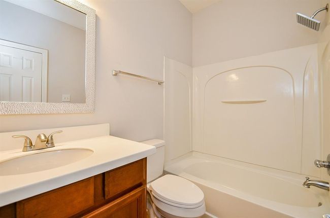 3911 Fallsbrook Ct, House other with 4 bedrooms, 4 bathrooms and null parking in Sugar Land TX | Image 27