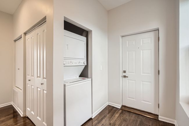 Rear Entry showing door to rear Deck | Image 26