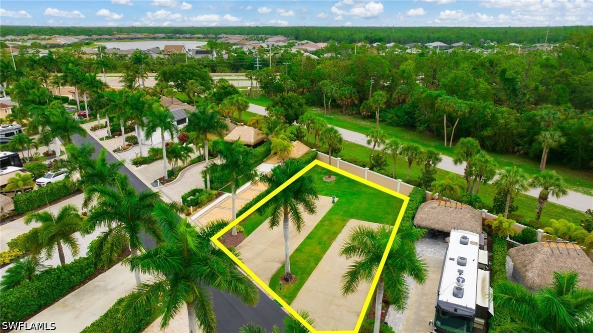 Land in Naples 4