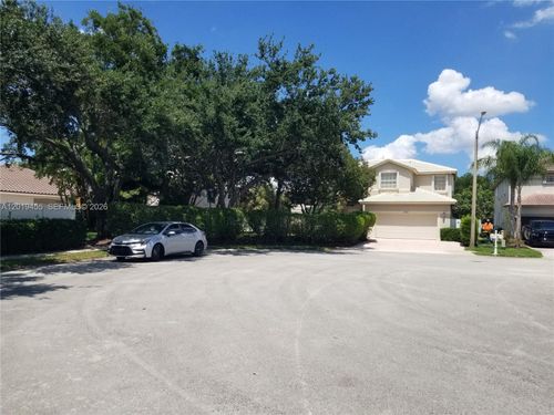 17047 Nw 16th St, Pembroke Pines, FL, 33028-1355 | Card Image