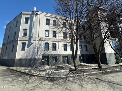 34 Depot St, Pittsfield, MA, 01201-5690 | Card Image