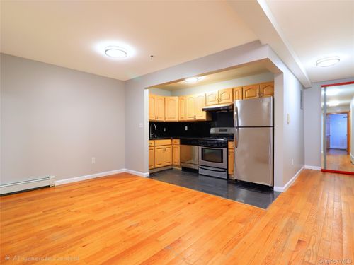 1b-3733 107th St, Corona, NY, 11368-3587 | Card Image