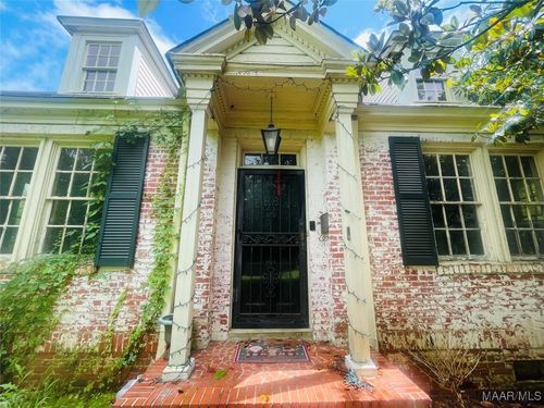 206 E Fairview Ave, Montgomery, AL, 36105-1804 | Card Image