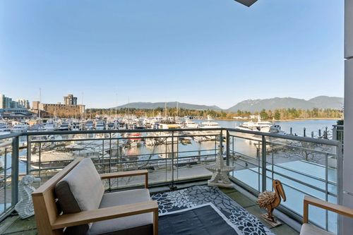 103-323 Jervis St, Vancouver, BC, V6C3P8 | Card Image