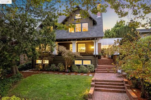 118 Hillside Ave, Piedmont, CA, 94611-3905 | Card Image