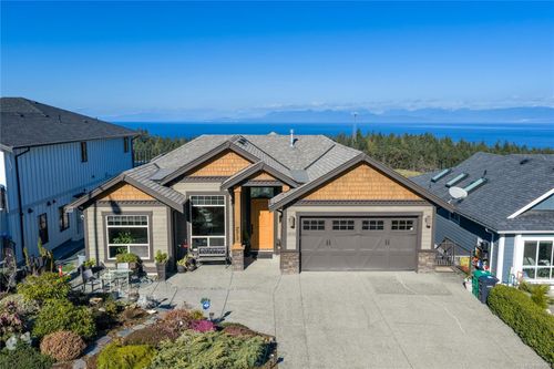 4546 Laguna Way, Nanaimo, BC, V9T0A8 | Card Image