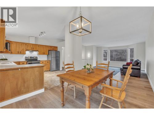 7111 Peach Orchard Rd, Summerland, BC, V0H1Z6 | Card Image