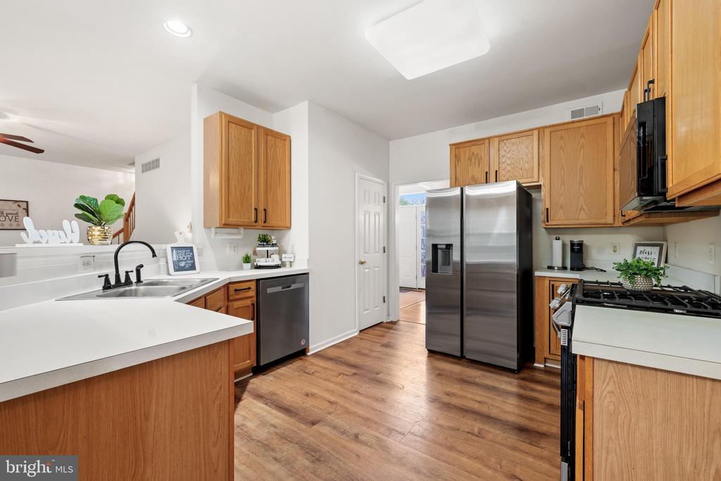 Residential in EAST WINDSOR