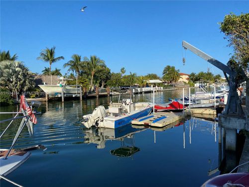 apt-204-2185 Ne 123rd St, North Miami, FL, 33181-2938 | Card Image