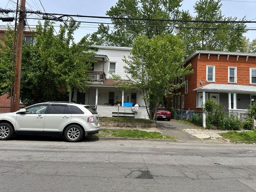 1050 Hancock Ave, Bridgeport, CT, 06605-1911 | Card Image