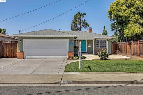 4577 Bianca Dr, Fremont, CA, 94536-5430 | Card Image
