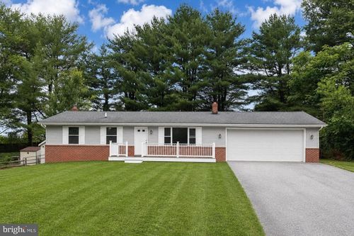 7002 Bristol Pl, SYKESVILLE, MD, 21784-7711 | Card Image