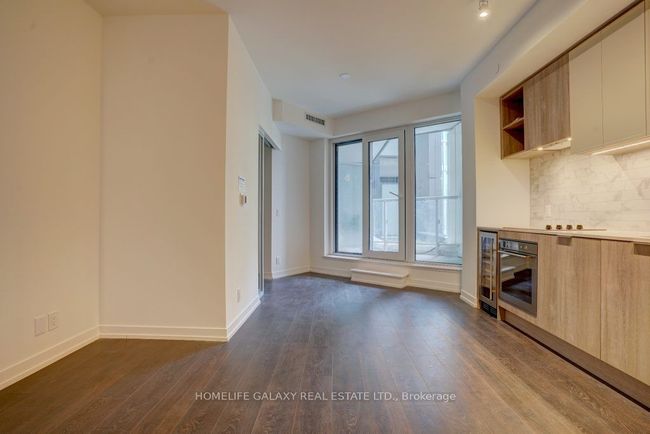 307 - 2020 Bathurst St, Condo with 2 bedrooms, 1 bathrooms and null parking in York ON | Image 8