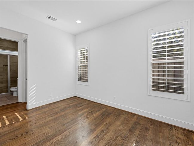 1110 W 12 Th St, House other with 3 bedrooms, 4 bathrooms and 2 parking in Houston TX | Image 10