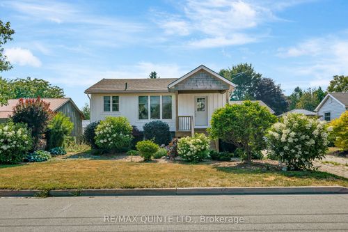 55 D'Arcy St, Cobourg, ON, K9A3Z6 | Card Image