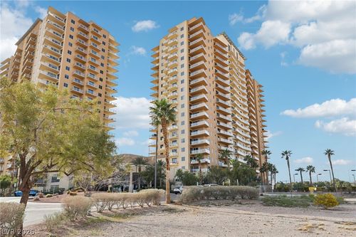 unit-2002-8255 Las Vegas Blvd, Las Vegas, NV, 89123-1094 | Card Image
