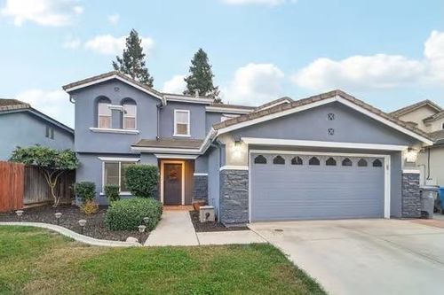 2054 Morgan Way, Yuba City, CA, 95993-9284 | Card Image